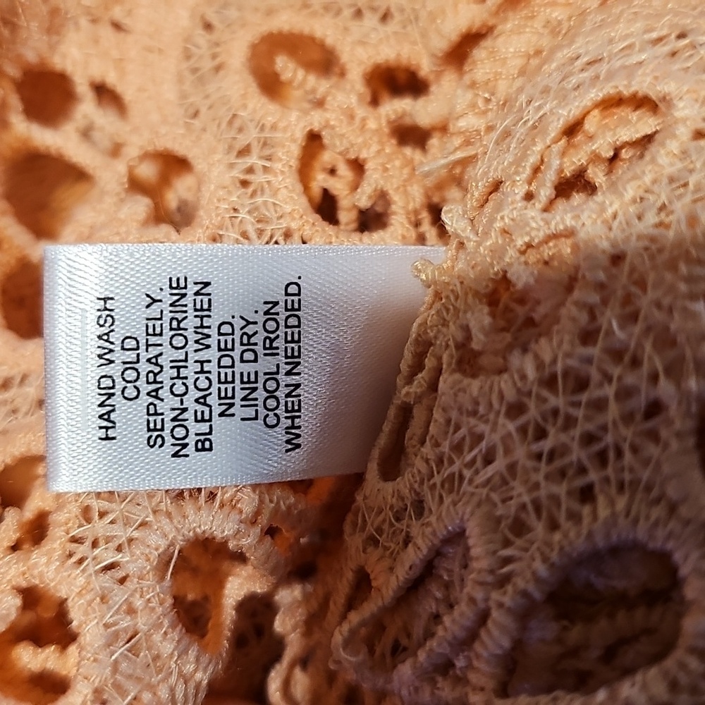 2/$20 Cato M Peach Lace Top - Picture 6 of 6